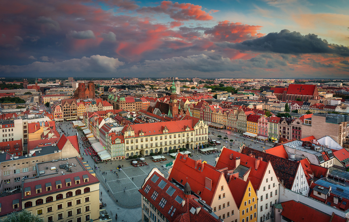 Βινίσιους Ρεάλ Μαδρίτης πανηγυρίζει γκολ Champions League