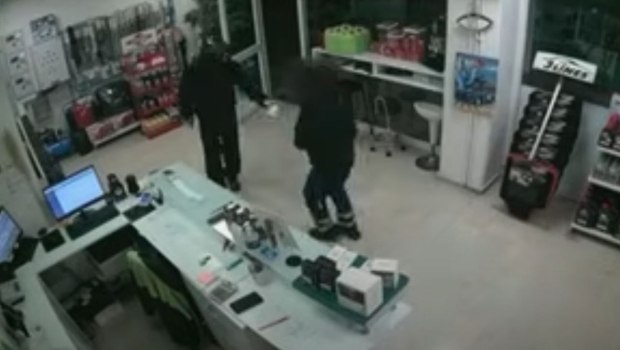 ληστεία βενζινάδικο Αγρίνιο με μαχαίρι