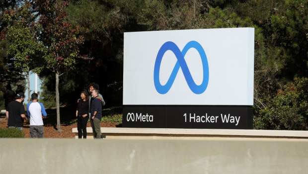 Meta απολύσεις προσωπικού λόγω επενδύσεων ΑΙ