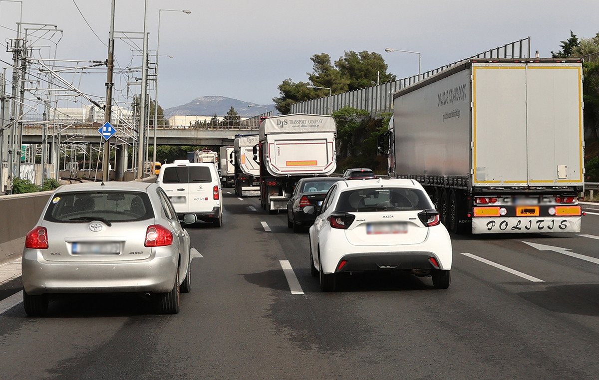 αντιπολεμικές κινητοποιήσεις πορεία Σύνταγμα Αθήνα