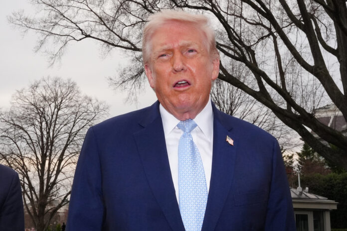 Τραμπ πράκτορες ICE αεροδρόμια ασφάλεια ΗΠΑ