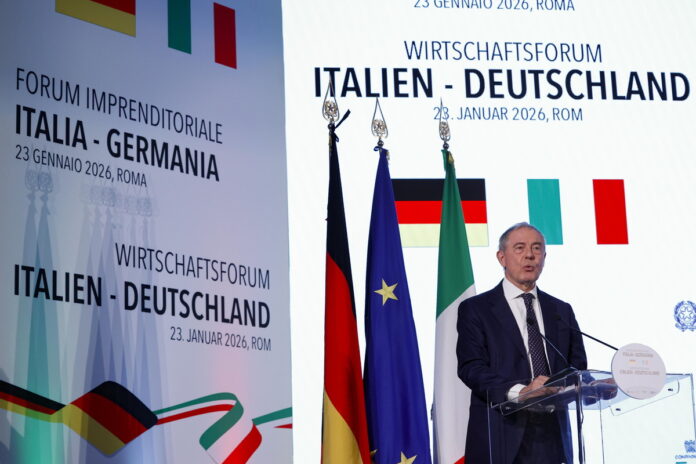 υπογραφή μνημονίου συνεργασίας για την οικονομική διπλωματία