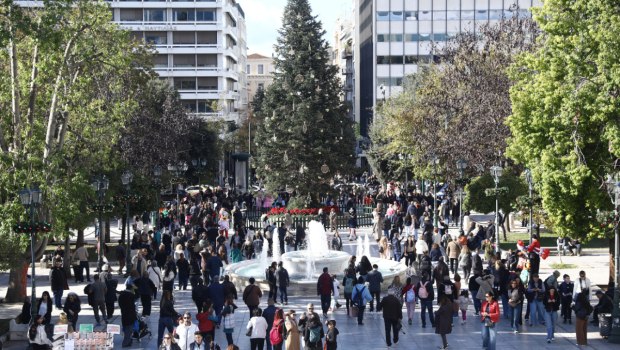 εορταστικό ωράριο καταστημάτων Πάσχα 2026 Αθήνα Θεσσαλονίκη