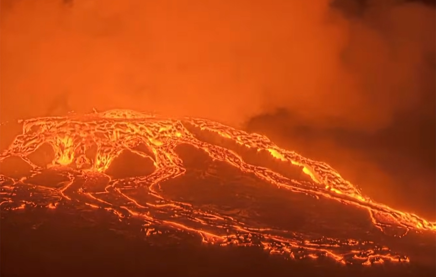 Έκρηξη ηφαιστείου Κιλαουέα σιντριβάνια λάβας χαβάη