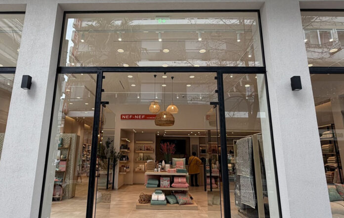 Delta Retail Fit-Outs κατάστημα NEF-NEF Λάρισα