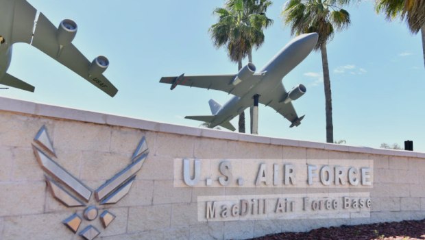 βομβιστική επίθεση Φλόριντα στρατιωτική βάση CENTCOM