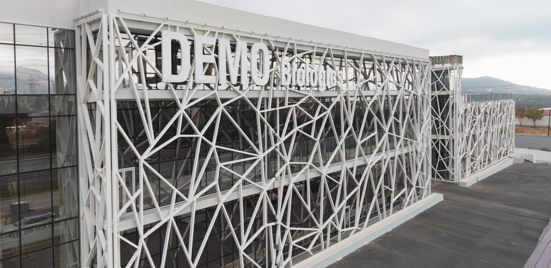 Εργαστήριο βιοτεχνολογίας με μονοκλωνικά αντισώματα