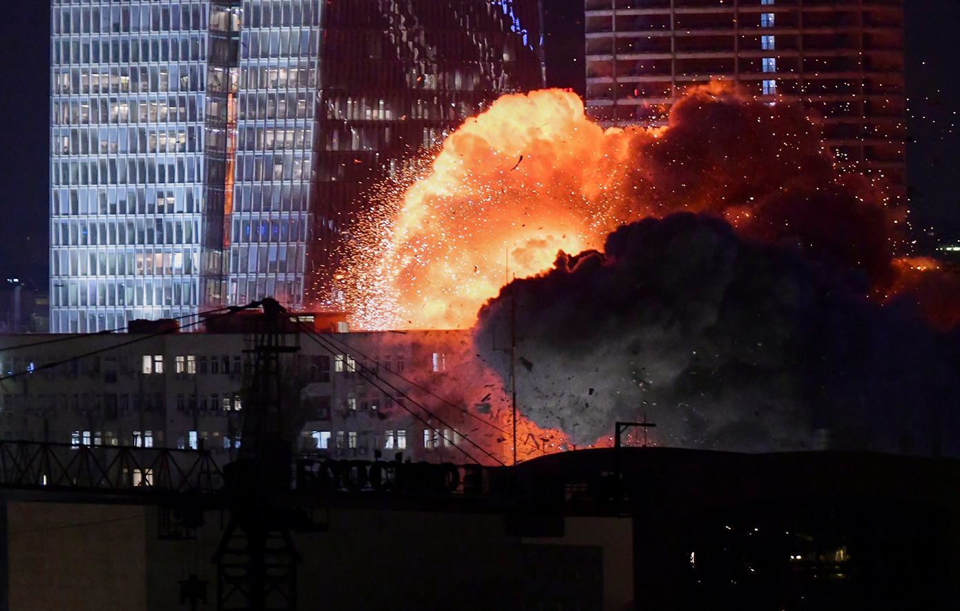 ιρανικό drone έπληξε πύργο Ντουμπάι