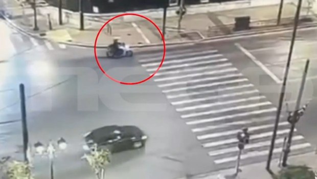 τροχαίο Βουλή Βασιλίσσης Σοφίας αστυνομικός μοτοσικλέτα