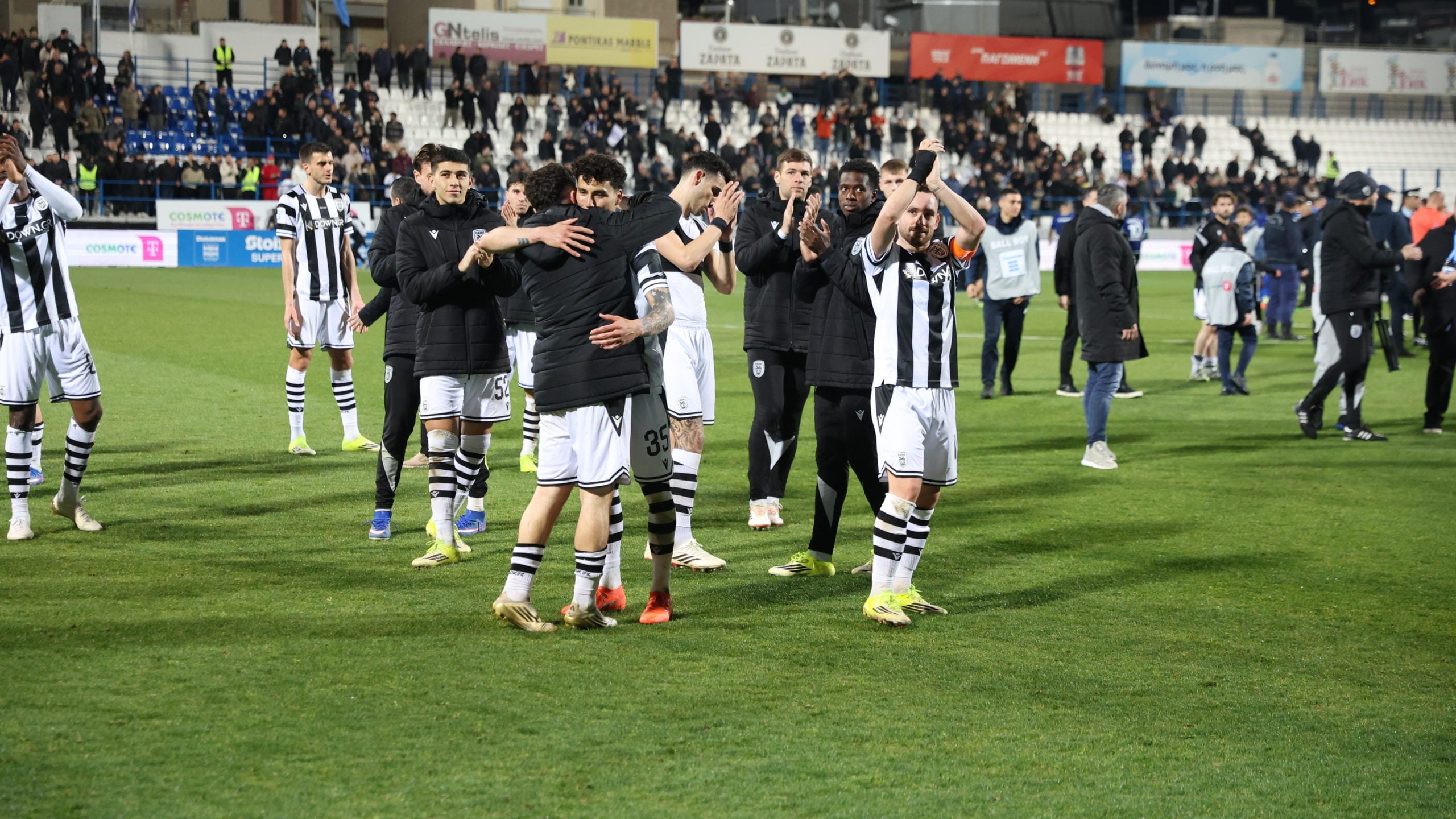 featured 83 - Τριπλή ισοβαθμία-θρίλερ στην κορυφή της Super League: ΠΑΟΚ, Ολυμπιακός και ΑΕΚ στους 53 βαθμούς – Ντέρμπι αιώνων την Κυριακή