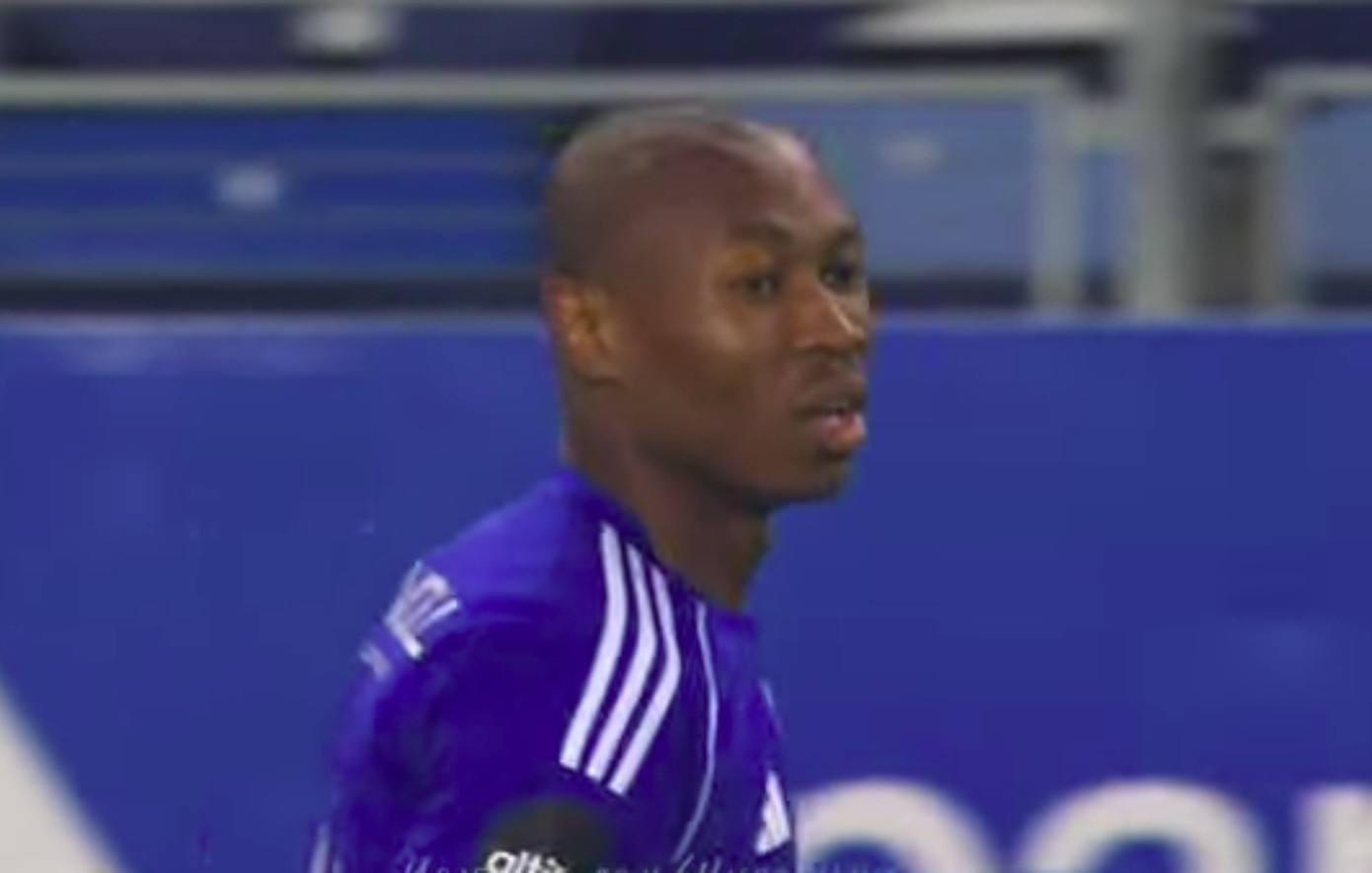 Τόμασον - Σλούκας: Επεισόδιο και αποβολή στη Γλυφάδα Τόμασον Σλούκας επεισόδιο Πανιώνιος Παναθηναϊκός