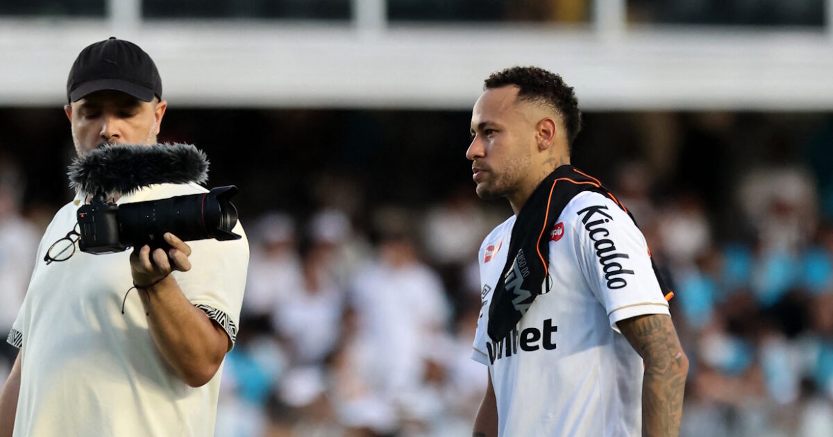 Νεϊμάρ σεξιστικό σχόλιο διαιτητής Σάντος Ρέμο