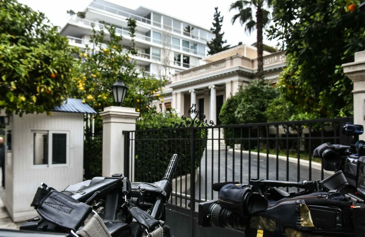 Ιάσονας Μανδηλάς Ηρόδοτος Ιωάννου πρόταση γάμου Πράγα βαρκάδα