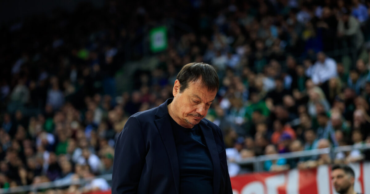 Εργκίν Αταμάν στον πάγκο του Παναθηναϊκού