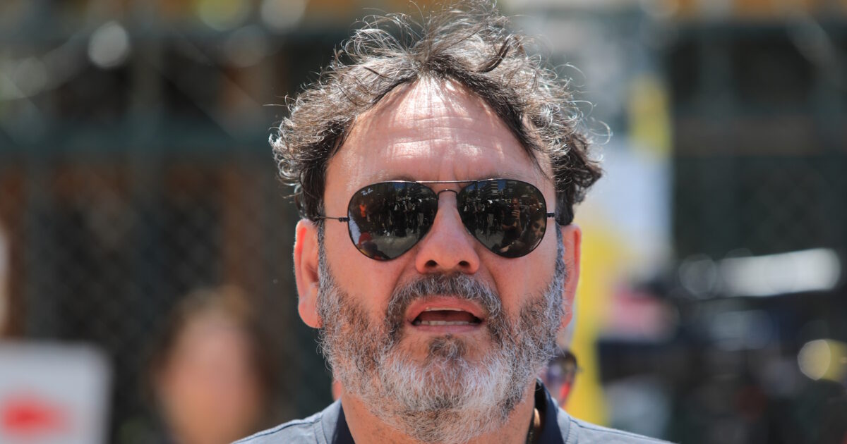 Στάθης Αγγελόπουλος δίκη ενδοοικογενειακή βία