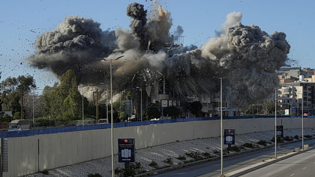 Εκρήξεις στην Τεχεράνη από αμερικανοϊσραηλινές επιθέσεις