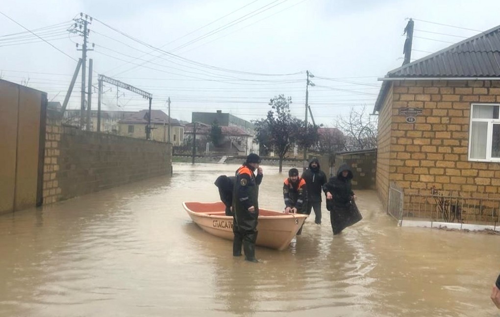 Κατάρρευση πολυώροφου κτιρίου στη Μαχατσκαλά Νταγκεστάν
