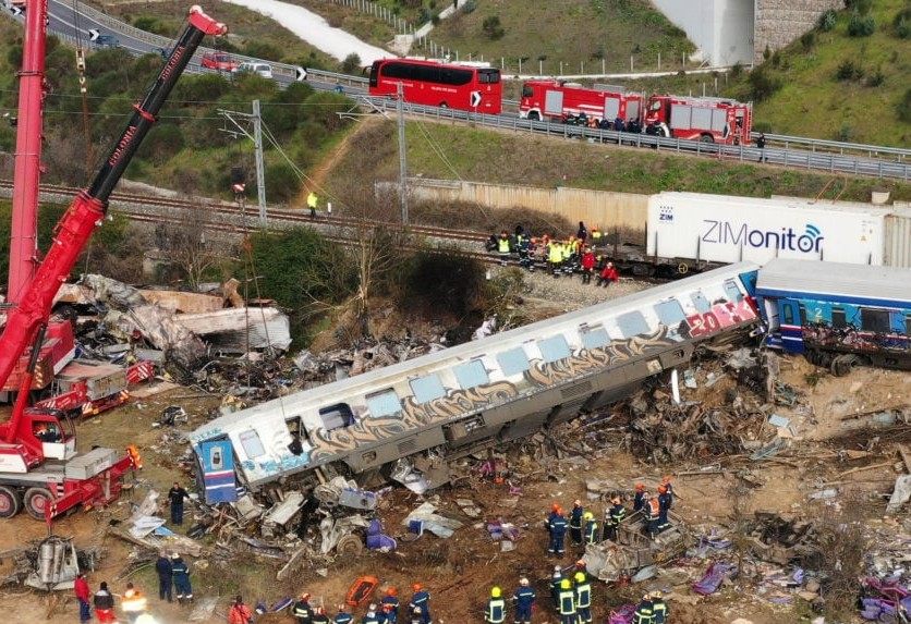 Αρχαία εργασίες αποκατάστασης χώρου δυστυχήματος Τέμπη