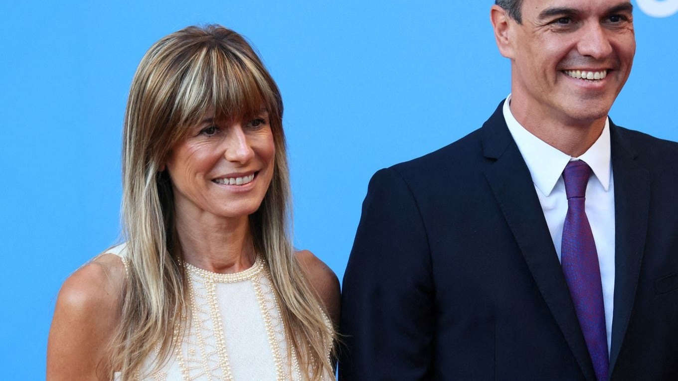 Μπεγκόνια Γκόμεθ σύζυγος Πέδρο Σάντσεθ