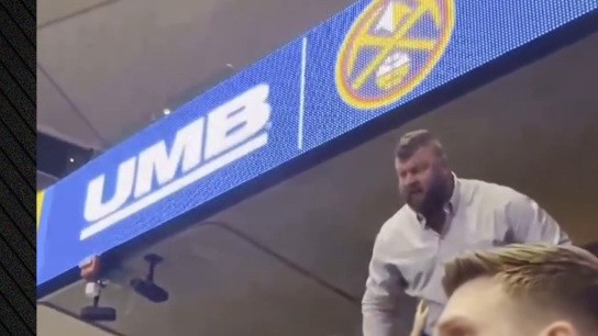 Στραχίνια Γιόκιτς φωνάζει σε οπαδό Σπερς στο γήπεδο