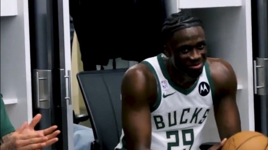 Άλεξ Αντετοκούνμπο ντεμπούτο NBA Μπακς