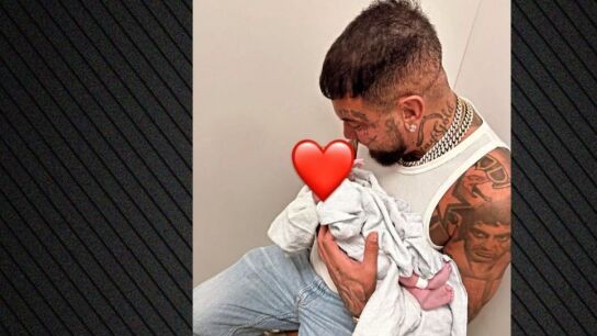 Snik πατέρας νεογέννητη κόρη Instagram