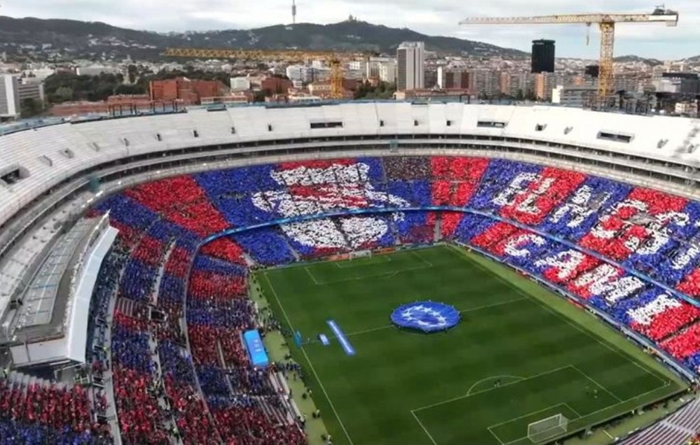 Καμπ Νου γεμάτο για ποδόσφαιρο γυναικών Μπαρτσελόνα