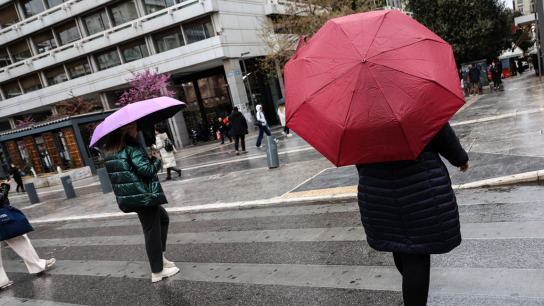 πασχαλινό ωράριο καταστημάτων Αθήνα Μεγάλη Εβδομάδα