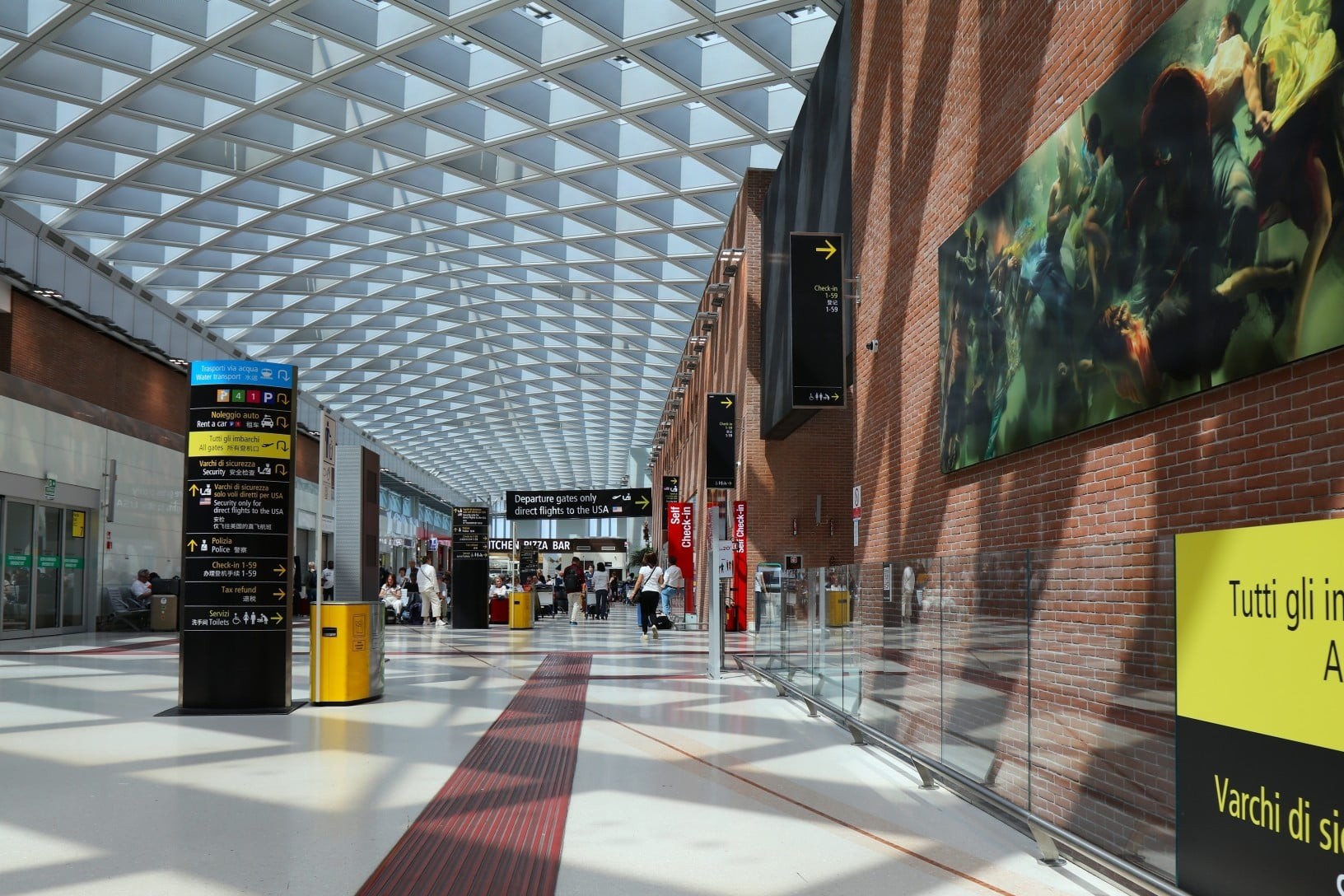 Αεροδρόμιο Ιταλίας αεροσκάφος κενό αεροπλάνο