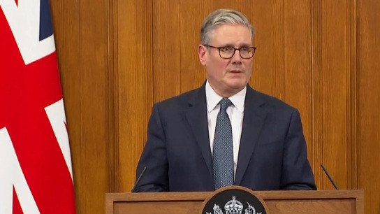 Κιρ Στάρμερ Βρετανός πρωθυπουργός Βρετανία πόλεμος